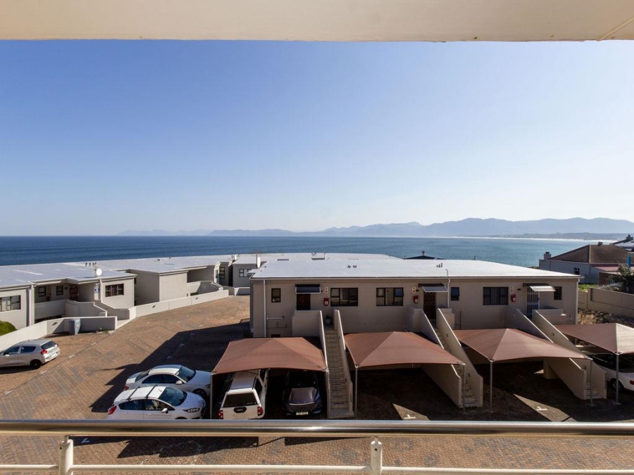 2 Bedroom Property for Sale in De Kelders Western Cape
